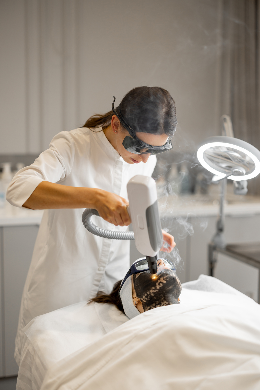 Laser Carbon Peeling Treatment